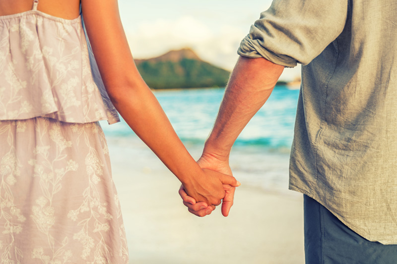 couple holding hands
